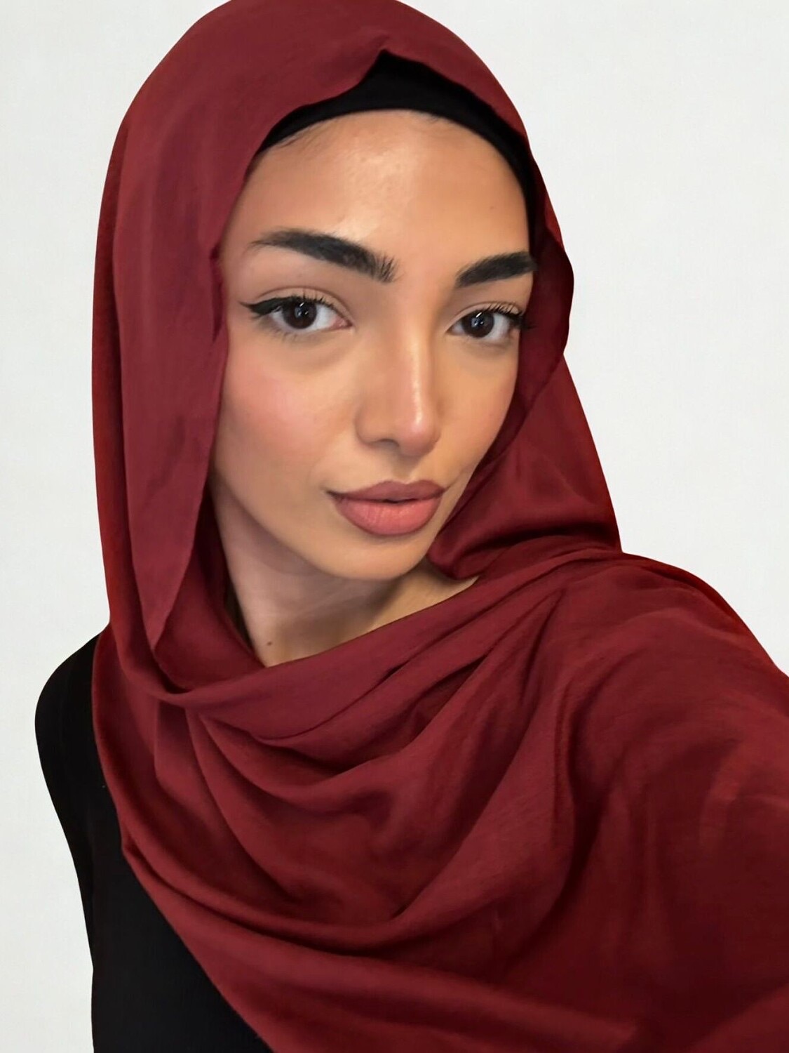 Portrait of Malyka Khan, an OnlyFans creator managed by VANTA